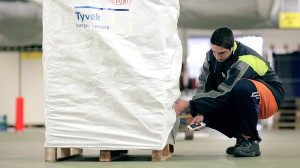 DuPont-Tyvek-CargoCovers
